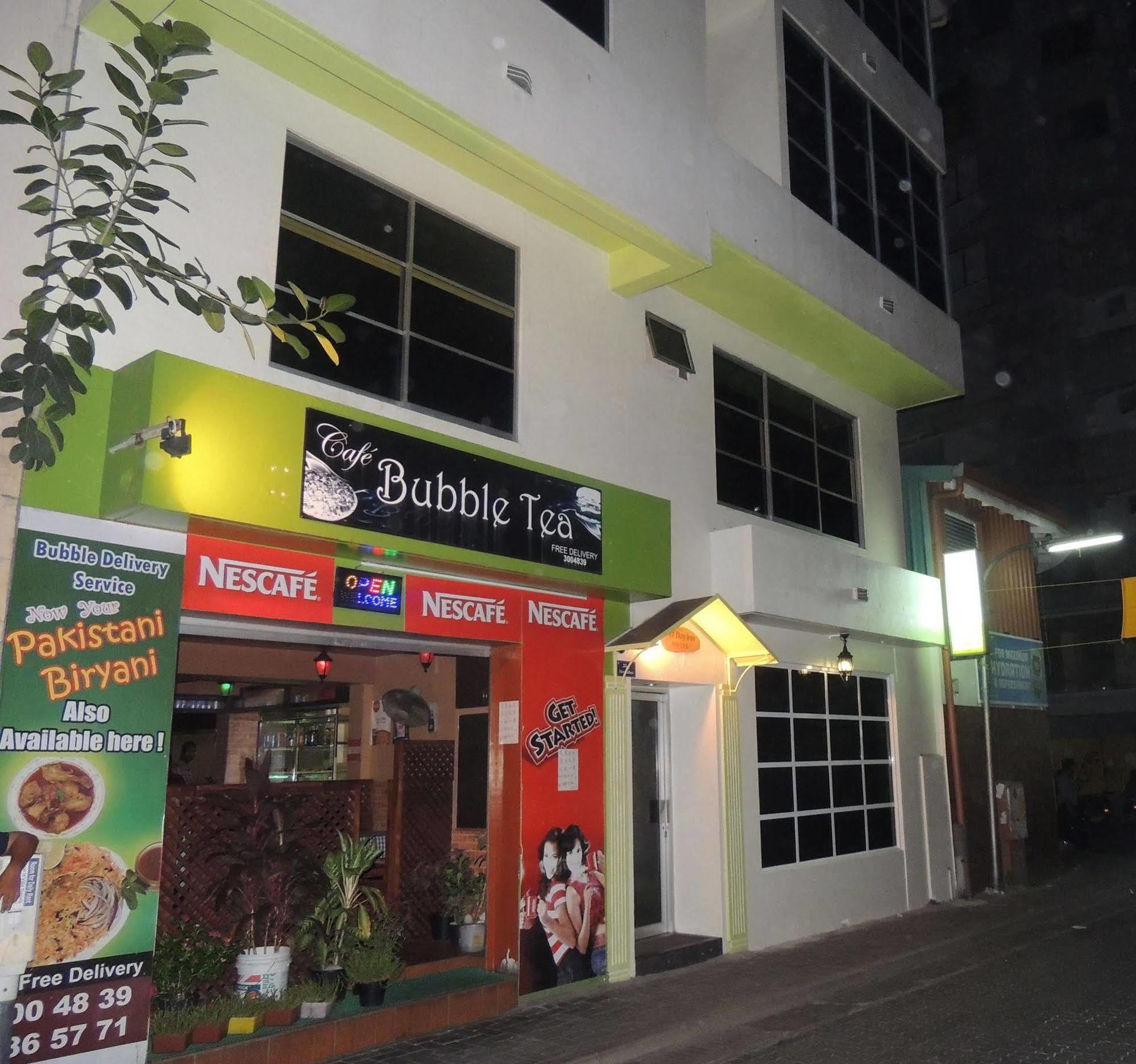 Off Day Inn Male Bagian luar foto